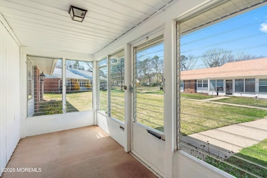 09-Sunroom