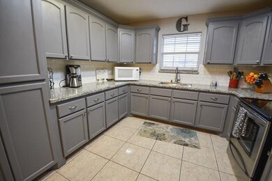 2001 Water Willow Dr, Weslaco, TX 78596 - photo 5