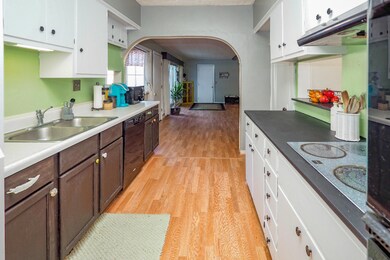 717 N. Main Street-104