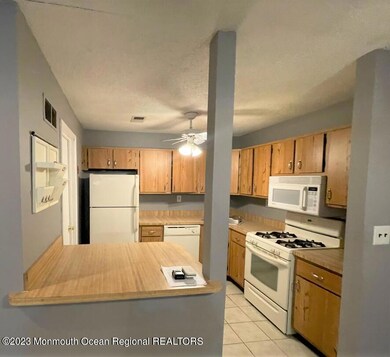 46 Frontier Way, Tinton Falls, NJ 07753 - photo 5