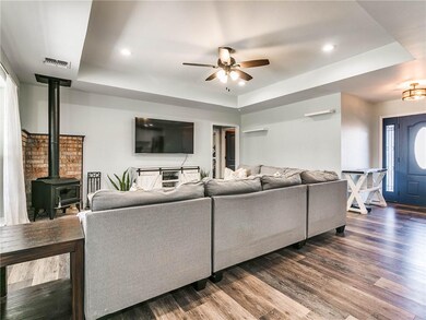 105057 S Ridgecrest Dr, McLoud, OK 74851 - photo 6