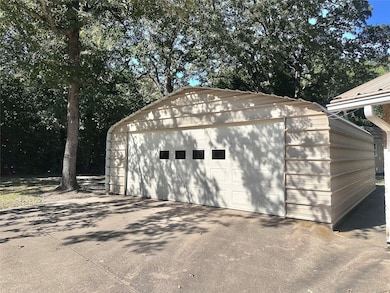 303 Brentwood Dr, Athens, TX 75751 - photo 7