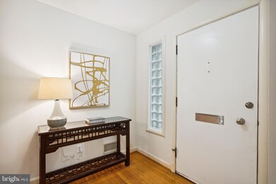 3917 N Upland St, Arlington, VA 22207 - photo 4