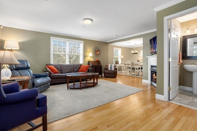 10 Pomeworth St unit H, Stoneham, MA 02180 - photo 7