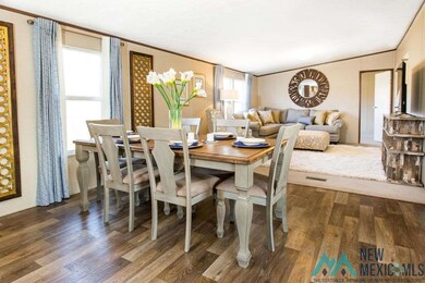 912 Butternut St, Carlsbad, NM 88220 - photo 3