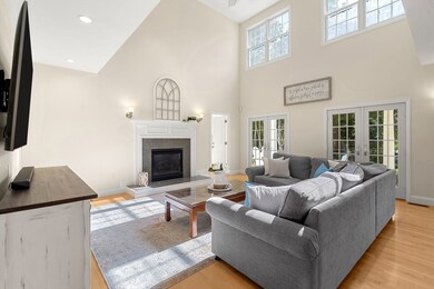 165 Thorndike St, Dunstable, MA 01827 - photo 6