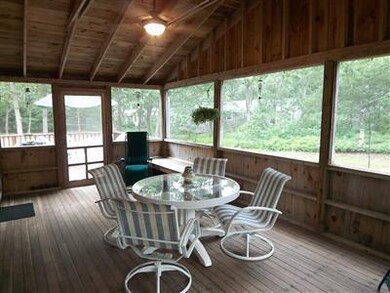 88 3rd St N, Edgartown, MA 02539 - photo 7