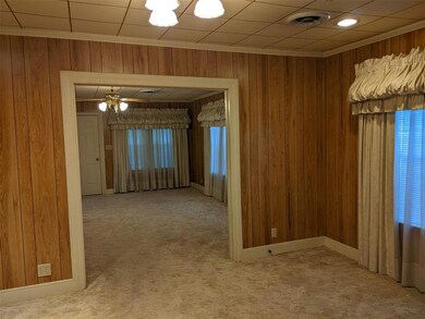 103 S Lane St, Decatur, TX 76234 - photo 4