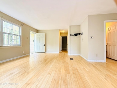 115 Edison Rd, Cherry Hill, NJ 08034 - photo 4