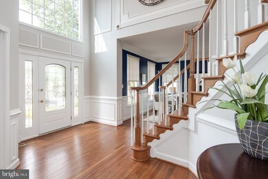 12716 Autumn Crest Dr, Herndon, VA 20171 - photo 4