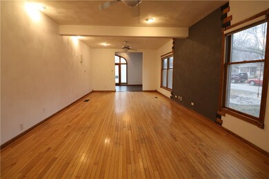 129 Hennepin St, Lincoln, IL 62656 - photo 5