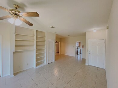 Sharpstowne Green unit 302, Houston, TX 77036 - photo 3