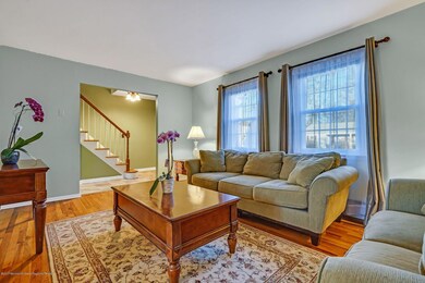 Living Room foyer stairs