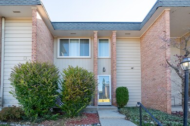 4126 E Saxony Dr SE-16