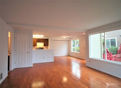 2902 13th St unit 4C, Everett, WA 98201 - photo 2