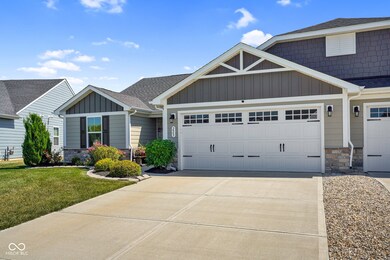 223 Kiawah Dr, Whiteland, IN 46184 - photo 2