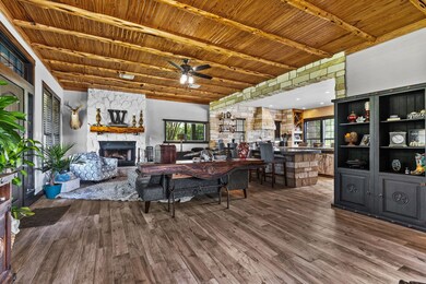 1332 County Road 145, Alvin, TX 77511 - photo 4