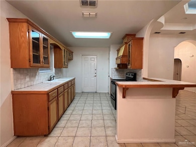 2923 Crockett St, Weslaco, TX 78599 - photo 6