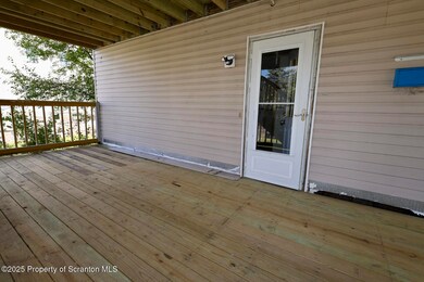 1043 Main St unit L 11, Scranton, PA 18519 - photo 4