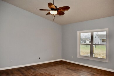 231 S Ridge Ln, Versailles, IN 47042 - photo 6