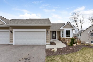 001-Front_View-5518569-medium