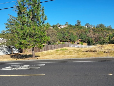 Dedicated Open Space south side of home