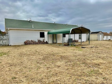 297 Joe Barfield Rd, Henning, TN 38041 - photo 4