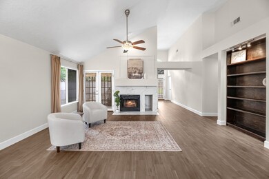 8519 Sparkling Springs Dr, Houston, TX 77095 - photo 5