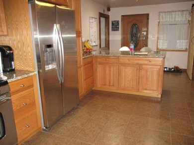 37 Bell St, Nashua, NH 03064 - photo 6