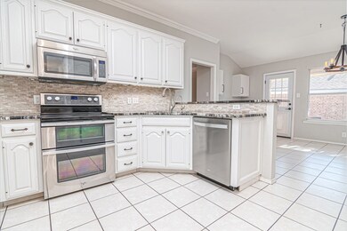 4717 Timber Ln, Midland, TX 79707 - photo 5