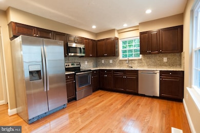 9604 Donnan Castle Ct, Laurel, MD 20723 - photo 7