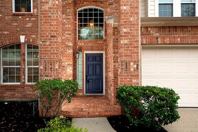 122 E Spindle Tree Cir, Spring, TX 77382 - photo 2