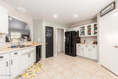 5840 E Evergreen St, Mesa, AZ 85205 - photo 4