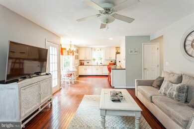 1028 Lake Claire Dr, Annapolis, MD 21409 - photo 5