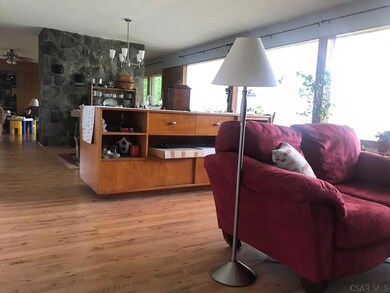 445 Dickinson St, Johnstown, PA 15905 - photo 3