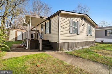 190 Boones Dr, Lothian, MD 20711 - photo 6