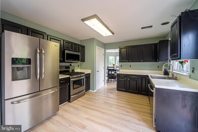 4605 Queens Grove St, White Plains, MD 20695 - photo 4