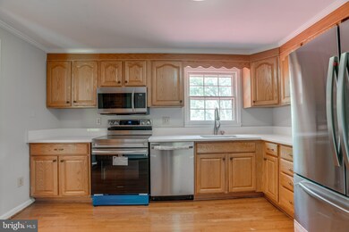 6018 Wheeler Ln, Broad Run, VA 20137 - photo 6