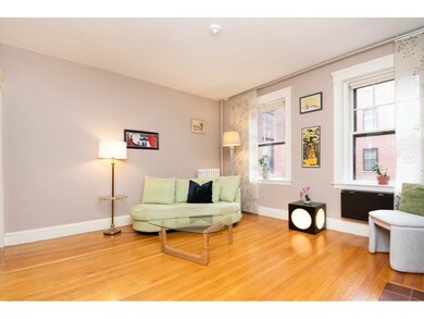 40 Linnaean St unit 4, Cambridge, MA 02138 - photo 4