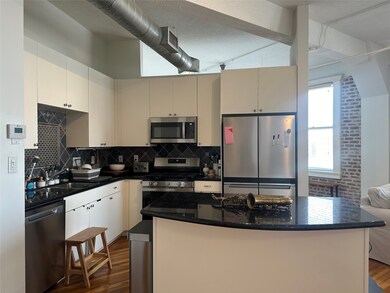 Spacious kitchen comes fully stocked with all kitc