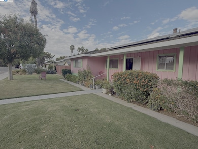 701 N 3rd St, Patterson, CA 95363 - photo 7