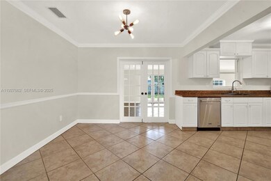 9312 SW 182nd St, Palmetto Bay, FL 33157 - photo 6