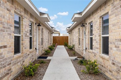 2709 E Israel Ave unit 2, Alton, TX 78573 - photo 3