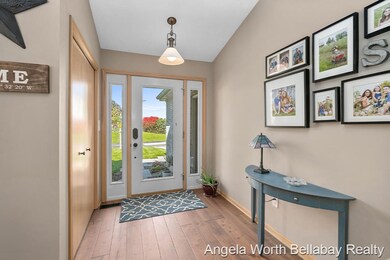 5248 Spaulding Blvd SE, Grand Rapids, MI 49546 - photo 3