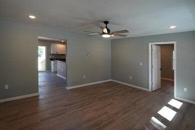2423 West Walnut - DSC01241