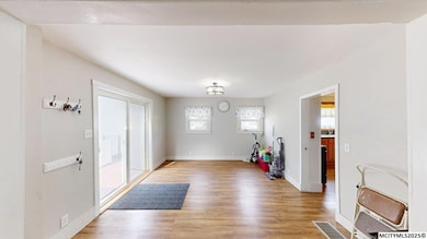 308 2nd St SE, Nora Springs, IA 50458 - photo 5