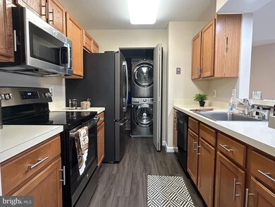 3307 Sir Thomas Dr unit 23, Silver Spring, MD 20904 - photo 7