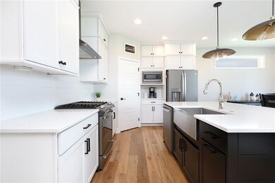 266 S 91st St, West Des Moines, IA 50266 - photo 4