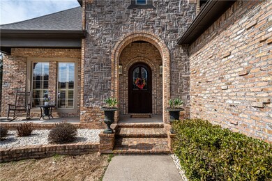 3432 Tanglewood Dr, Springdale, AR 72764 - photo 2