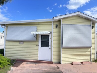 943 Nettles Blvd, Jensen Beach, FL 34957 - photo 3